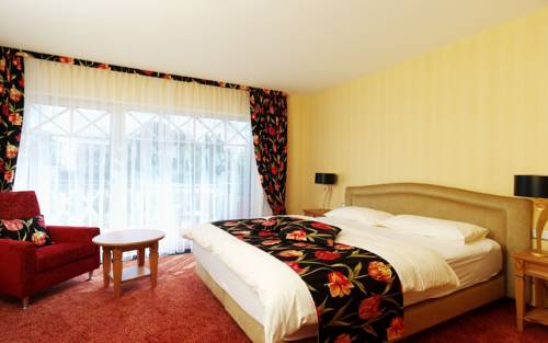 Imagen de la habitación del Hotel Wellness- and Genusshotel Weisser B&auml;r. Foto 12