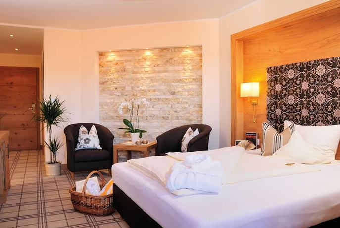 Imagen de la habitación del Hotel Wellness- and Sporthotel Jagdhof. Foto 8