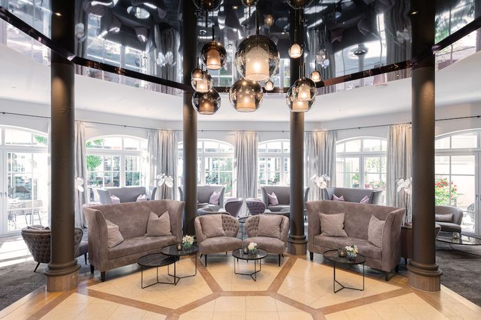 Imagen de los interiores del Hotel Wellness- and Sporthotel Jagdhof. Foto 20