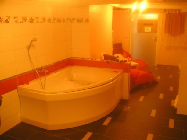 Imagen de la piscina del Hotel Wellness- und Spa J&ouml;ckel. Foto 20