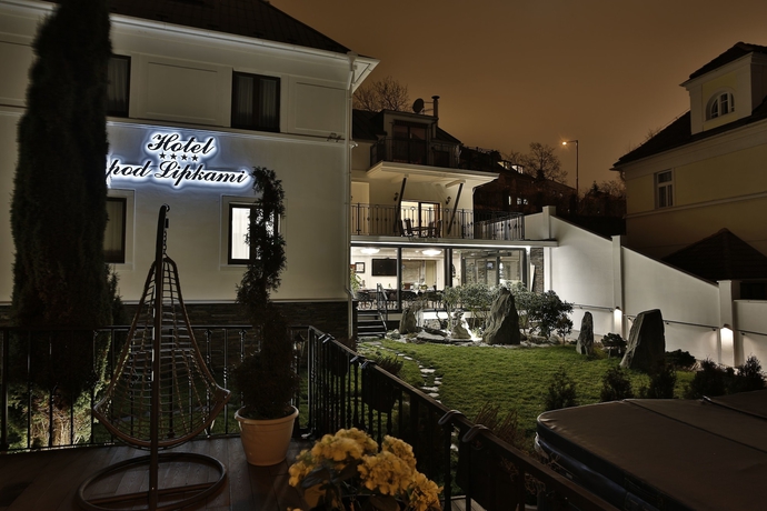 Imagen de los exteriores del Hotel Wellnessandspa Boutique Pod Lipkami. Foto 11