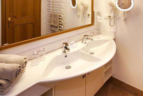 Imagen de la habitación del Hotel Wellness-aparthotel Montana. Foto 3