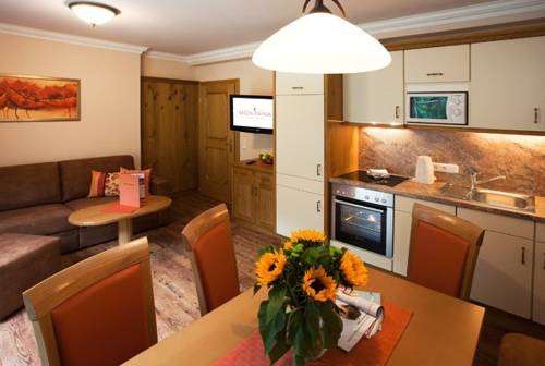 Imagen de la habitación del Hotel Wellness-aparthotel Montana. Foto 10