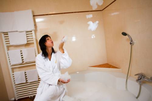 Imagen de la habitación del Hotel Wellnesshotel Allmer. Foto 5