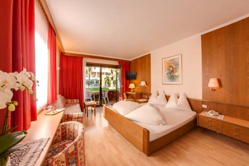 Imagen de la habitación del Hotel Wellnesshotel Glanzhof. Foto 9