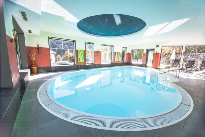 Imagen de la piscina del Hotel Wellnesshotel Liun. Foto 15