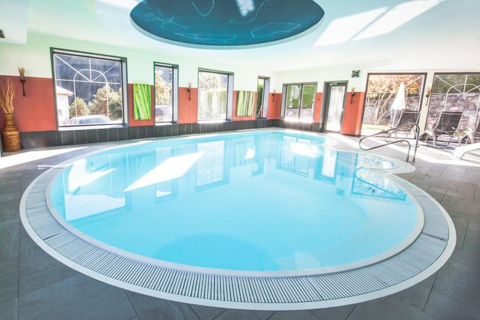 Imagen de la piscina del Hotel Wellnesshotel Liun. Foto 19