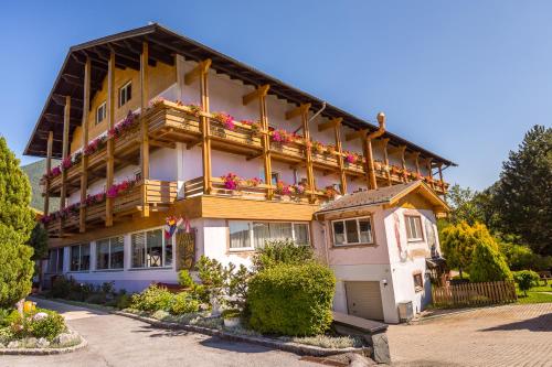 Imagen general del Hotel Wellnesshotel Paradiesquelle. Foto 1