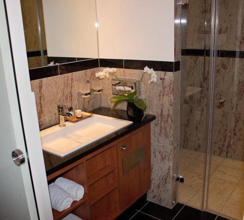Imagen de la habitación del Hotel Wellnesshotel Sch&ouml;nblick. Foto 7