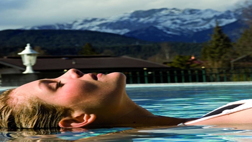 Imagen de la piscina del Hotel Wellnesshotel Sch&ouml;nruh - Adults Only. Foto 10
