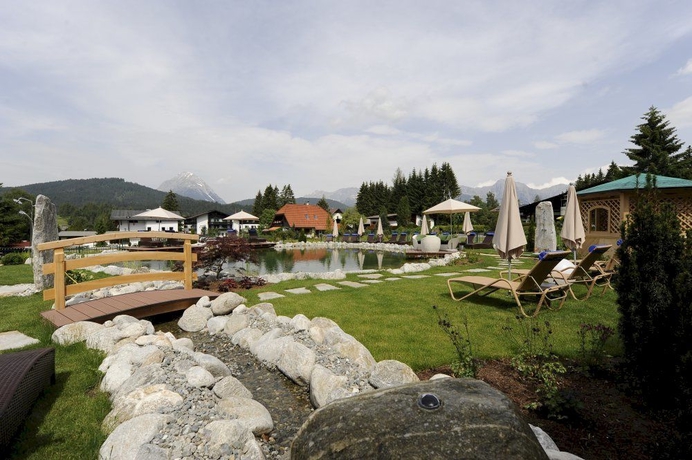 Imagen de los exteriores del Hotel Wellnesshotel Sch&ouml;nruh - Adults Only. Foto 4