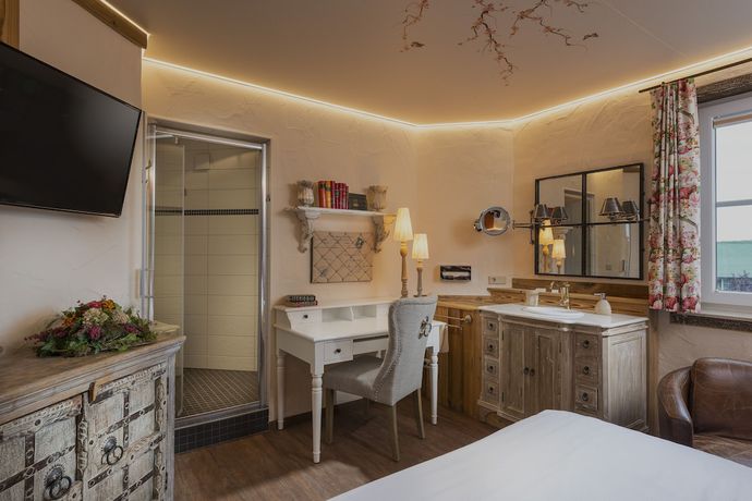 Imagen de la habitación del Hotel Wellnesshotel Seeschlößchen. Foto 19