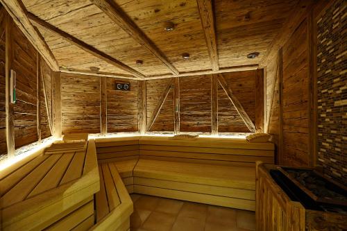 Imagen general del Hotel Wellnesshotel Sonnenhalde Tonbach. Foto 2