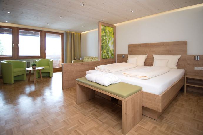 Imagen de la habitación del Hotel Wellnesshotel Sonnenhof And Sonnhalde. Foto 6