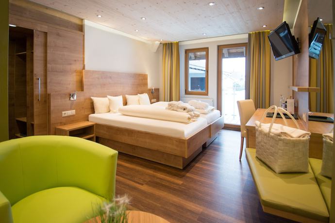 Imagen de la habitación del Hotel Wellnesshotel Sonnenhof And Sonnhalde. Foto 9