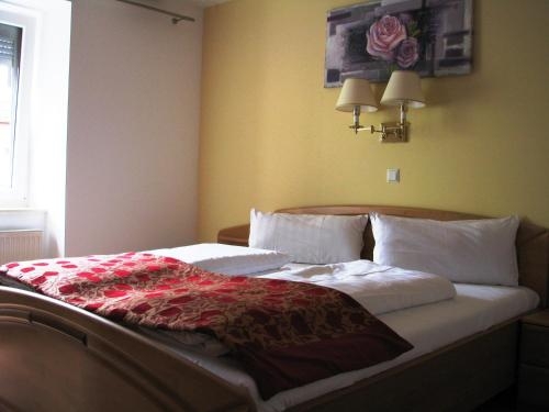 Imagen de la habitación del Hotel Wellnesshotel Und Restaurant Hexenschopf. Foto 7