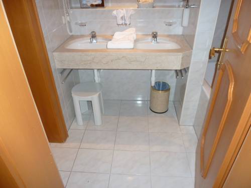 Imagen de la habitación del Hotel Wellnesshotel Wartherhof. Foto 11