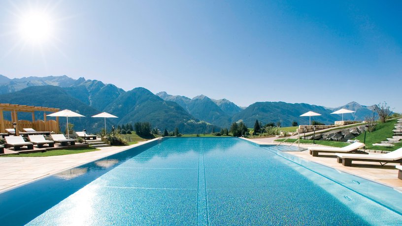 Imagen de la piscina del Hotel Wellness-residenz Schalber. Foto 11