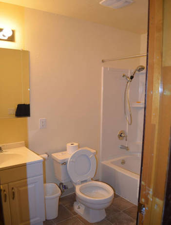 Imagen de la habitación del Hotel Wells Chinatown. Foto 7