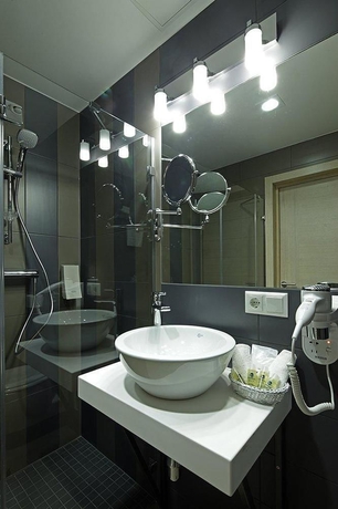 Imagen de la habitación del Hotel Wellton Centrum and Spa. Foto 6