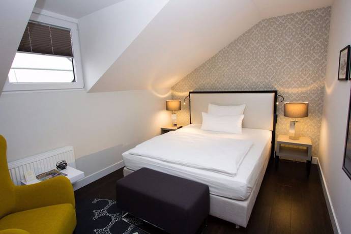 Imagen de la habitación del Hotel Wemperhardt. Foto 16