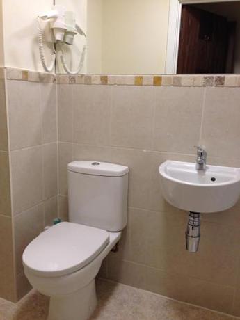 Imagen de la habitación del Hotel Wendover Arms. Foto 6