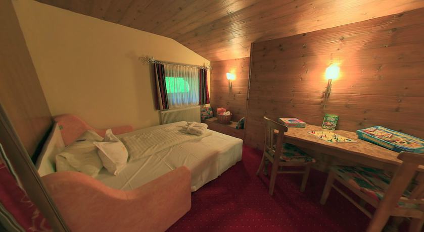 Imagen de la habitación del Hotel Wenger Alpenhof. Foto 10