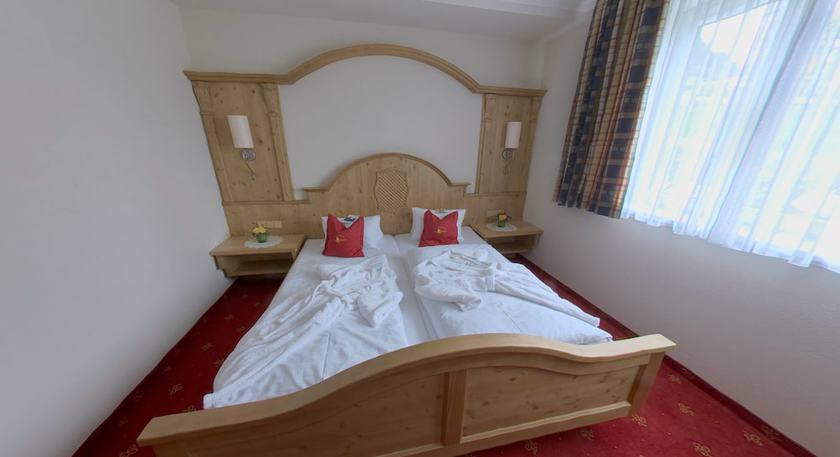 Imagen de la habitación del Hotel Wenger Alpenhof. Foto 11