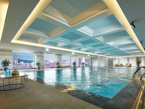 Imagen de la piscina del Hotel Wenling International. Foto 19