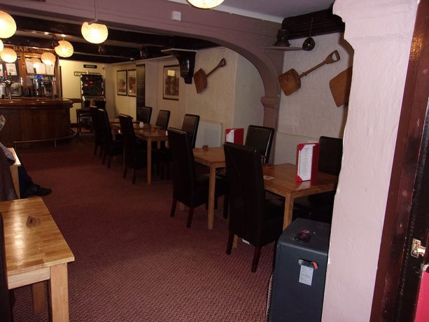 Imagen del bar/restaurante del Hotel Wensum Lodge. Foto 7