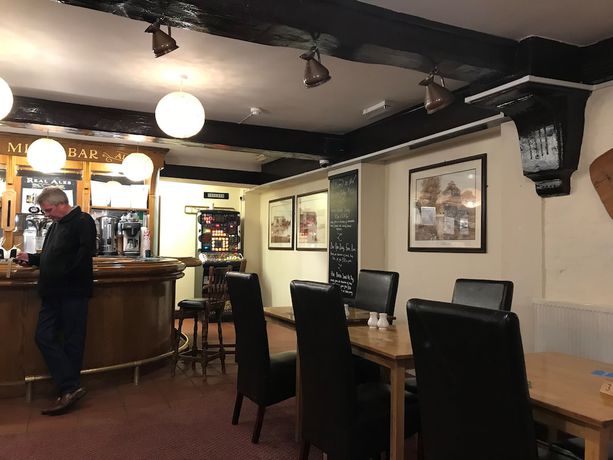 Imagen del bar/restaurante del Hotel Wensum Lodge. Foto 10