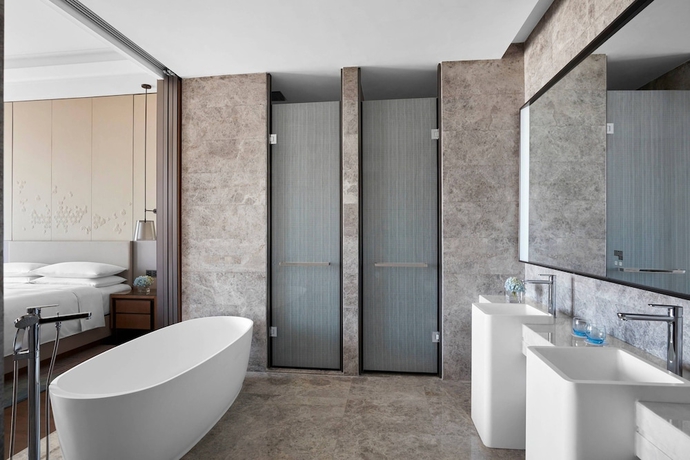 Imagen de la habitación del Hotel Wenzhou Airport Marriott. Foto 6