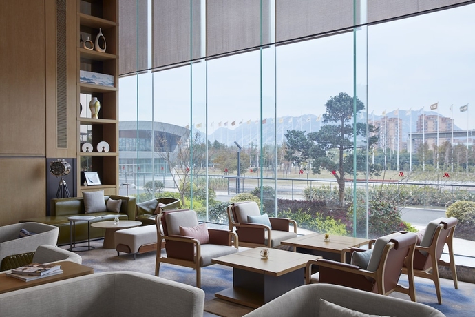 Imagen del bar/restaurante del Hotel Wenzhou Airport Marriott. Foto 2