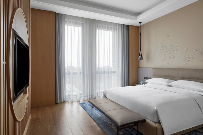 Imagen de la habitación del Hotel Wenzhou Airport Marriott. Foto 15