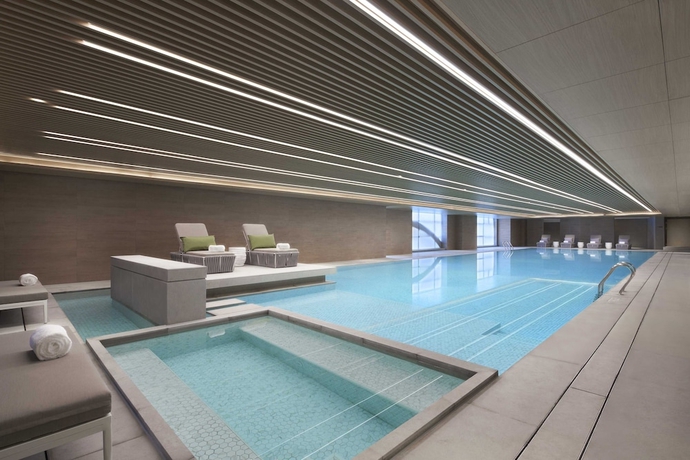 Imagen de la piscina del Hotel Wenzhou Marriott Hotel. Foto 19