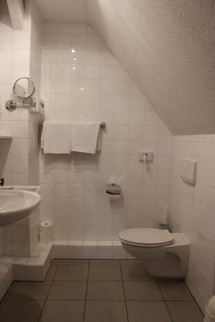 Imagen de la habitación del Hotel Wermelt. Foto 5