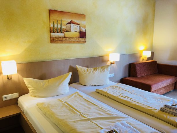 Imagen de la habitación del Hotel Werneths Landgasthof Hirschen. Foto 14