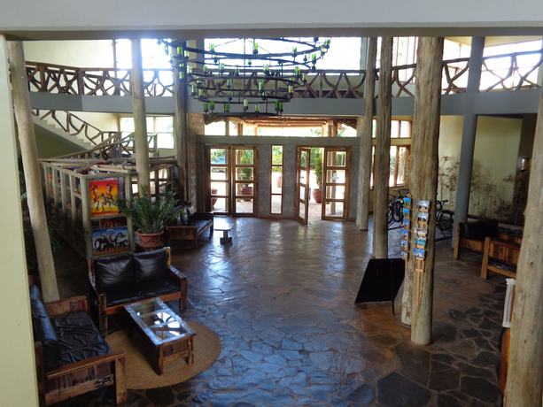 Imagen del bar/restaurante del Hotel Weru Weru River Lodge. Foto 2