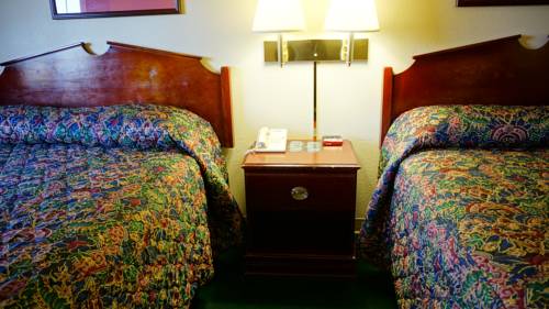 Imagen de la habitación del Hotel Wesley Inn. Foto 7