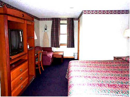 Imagen de la habitación del Hotel Wesley Inn & Suites. Foto 7