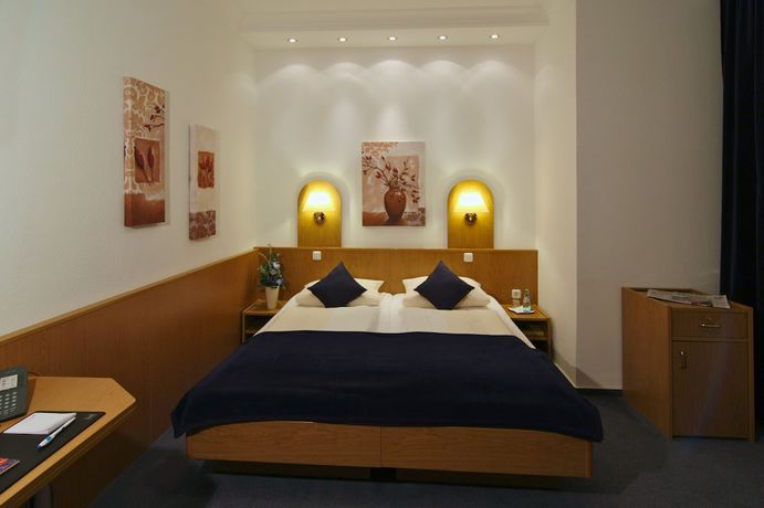 Imagen de la habitación del Hotel West An Der Bockenheimer Warte. Foto 3