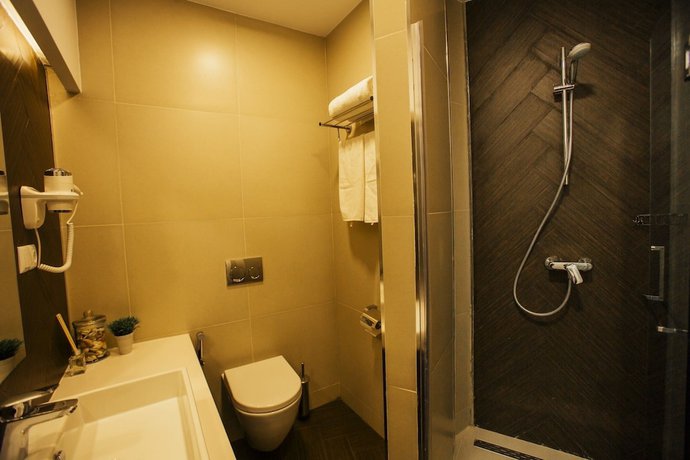 Imagen de la habitación del Hotel West, Batumi. Foto 4