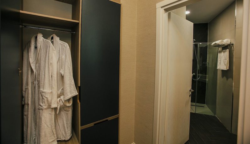 Imagen de la habitación del Hotel West, Batumi. Foto 7