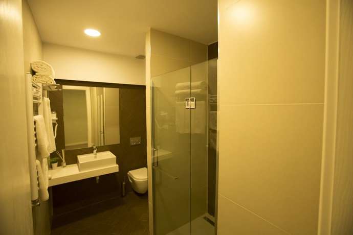 Imagen de la habitación del Hotel West, Batumi. Foto 18