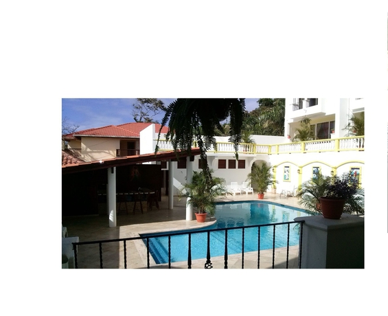 Imagen de la habitación del Hotel West Bay Colonial. Foto 4