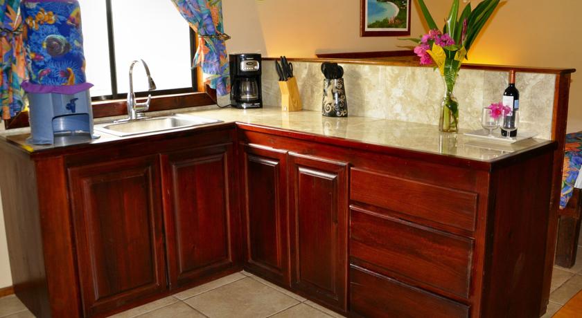 Imagen de los interiores del Hotel West Bay Lodge. Foto 11