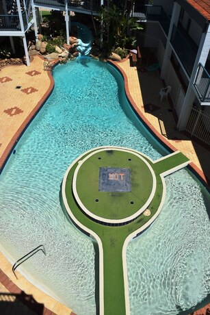 Imagen general del Hotel West Beach Lagoon 202 - Quiet and Ground Floor. Foto 3