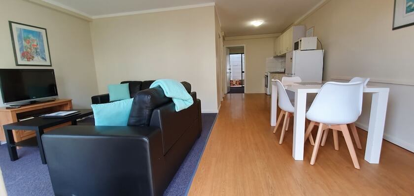 Imagen general del Hotel West Beach Lagoon 202 - Quiet and Ground Floor. Foto 1