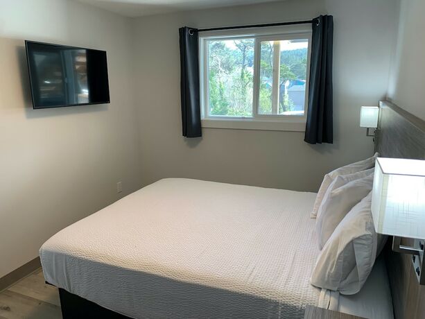 Imagen general del Hotel West Beach Suites. Foto 5
