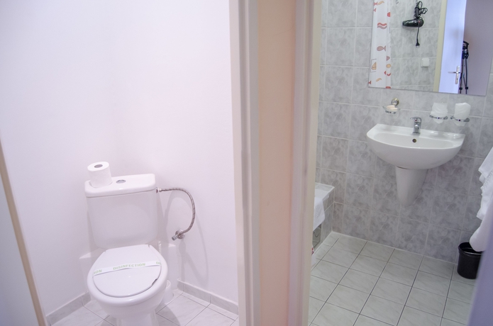 Imagen de la habitación del Hotel West, Bratislava. Foto 16